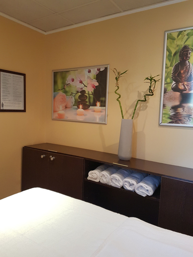 Bedroom 3, Hotel First Inn APT, Vaucluse