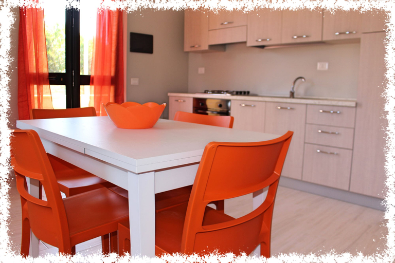 Others 4, Residence La Caletta, Crotone