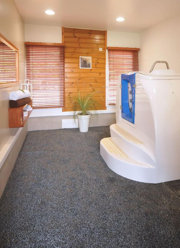 Bathroom 5, Hotel Le Soleil Levant, Capesterre-de-Marie-Galante