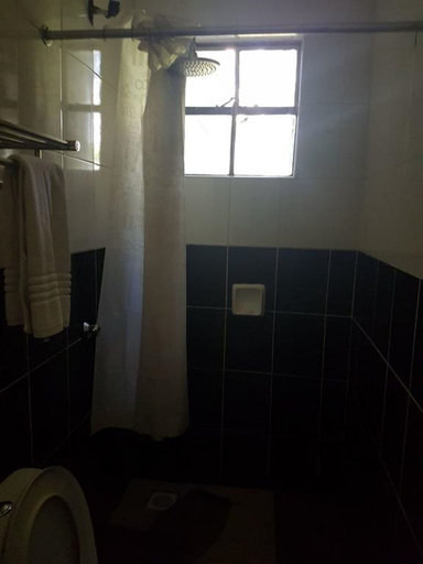 Bathroom 5, The Noble Hotel and Conference Center, Ainabkoi
