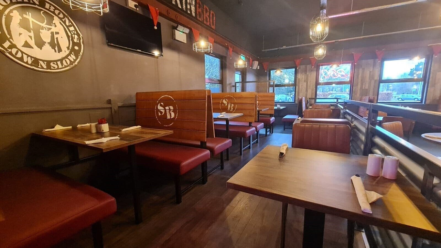 Food & Drinks 5, Travelodge Dublin Airport North Swords, Dublin