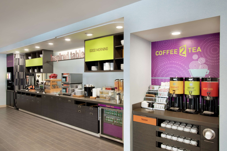 Food & Drinks 5, Home2 Suites by Hilton Fort St. John, Peace River