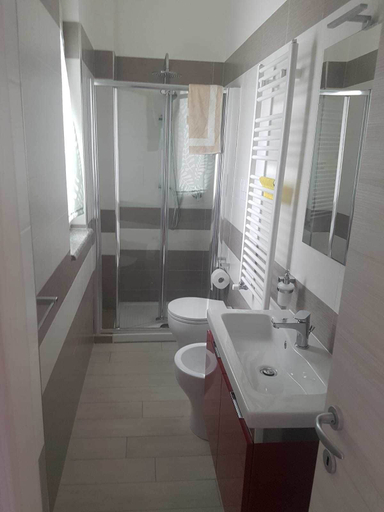 Bathroom 5, Casa Vacanze Mercolino, Salerno