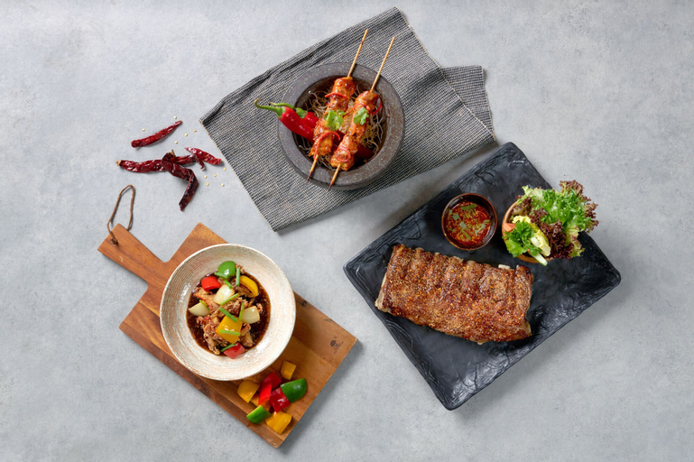 Food & Drinks 27