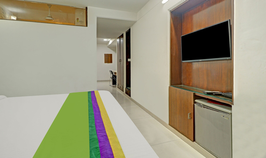 Bedroom 25