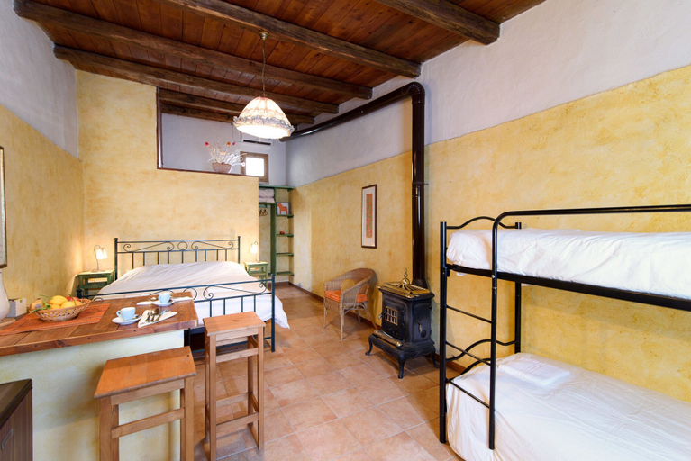 Bedroom 3, La Tenuta - Resort Agricolo, Rieti