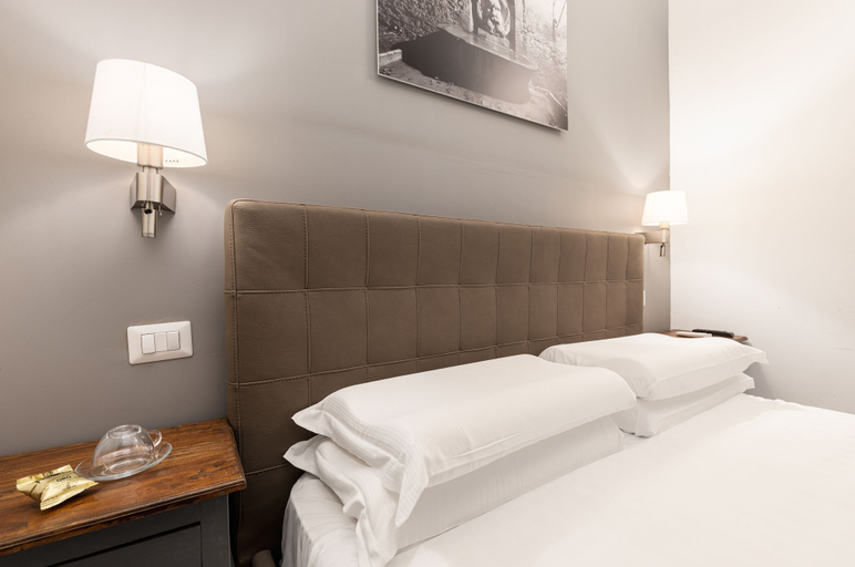 Bedroom 3, Spagna Boutique, Rome