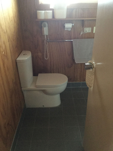 Bathroom, Jenolan Cabins, Oberon