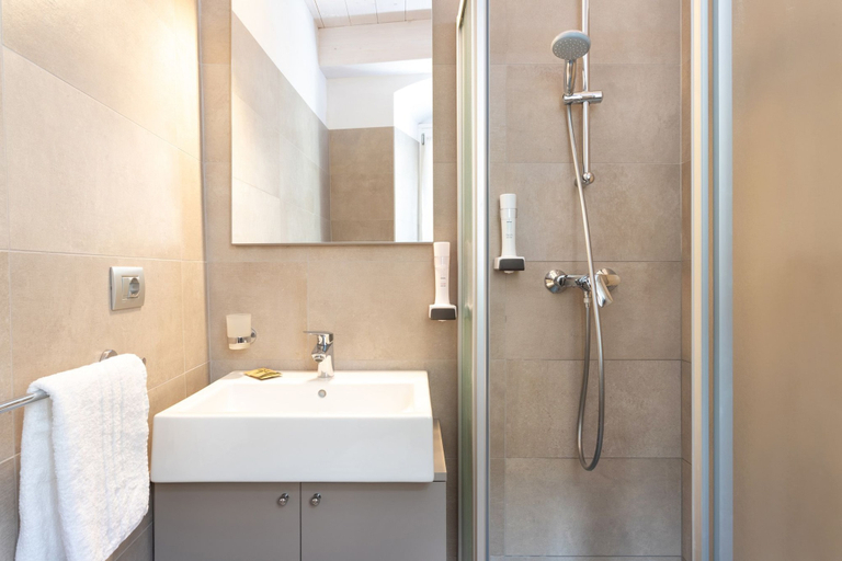 Bathroom 5, Locanda Le Due Travi, Trento