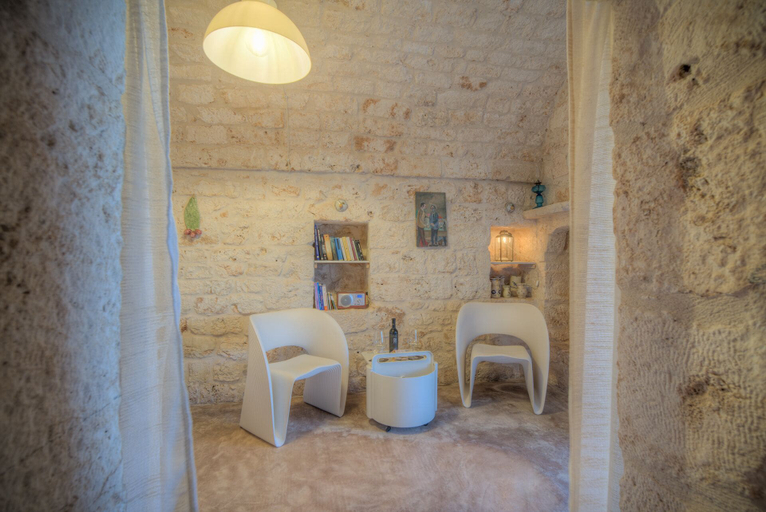 Bathroom 4, La Lamia 1864 Ostuni by Typney, Brindisi