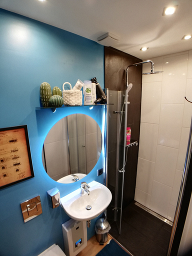 Bathroom 2, Dream & Relax Apartment's Messe, Nürnberg
