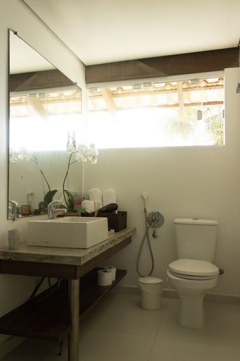 Bathroom 4, Pousada Ponta da Vigia, Penha