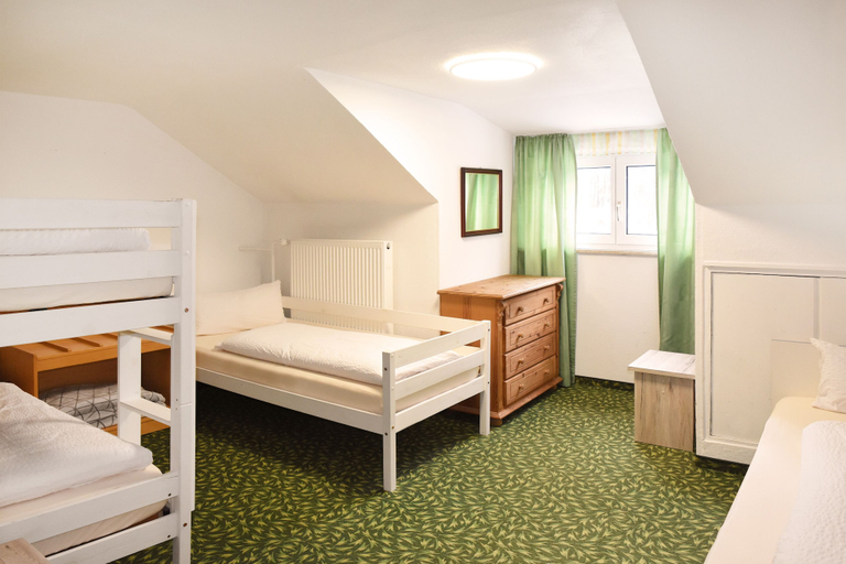 Bedroom 4, Pension Freiheit, Ostallgäu