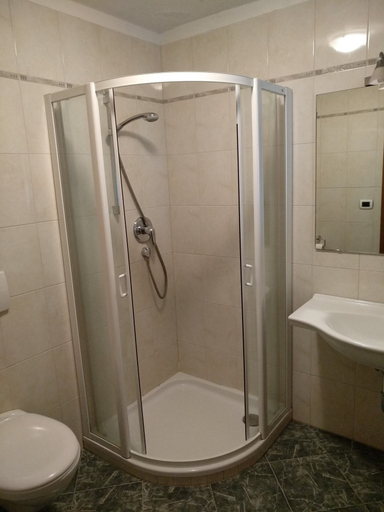 Bathroom 3, Hotel Rainhof, Bolzano