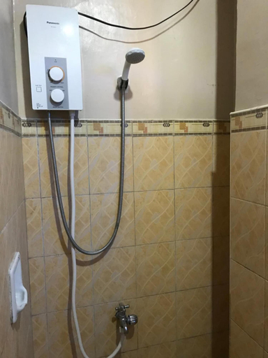 Bathroom 3, Palompon Traveler's Lodge, Palompon
