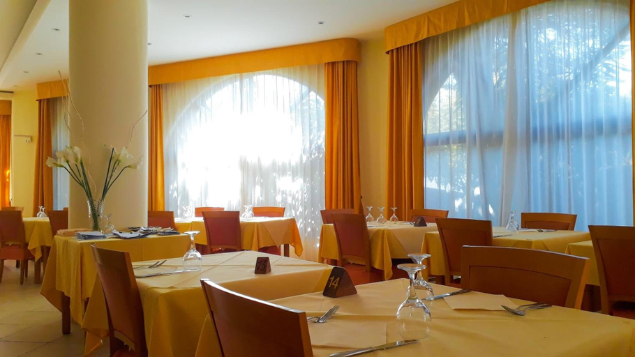 Food & Drinks 4, Residence Esmeraldo, Vibo Valentia
