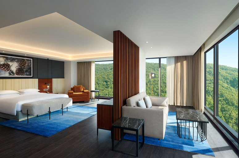 Bedroom 3, Hyatt Regency Dehradun Resort and Spa, Dehradun