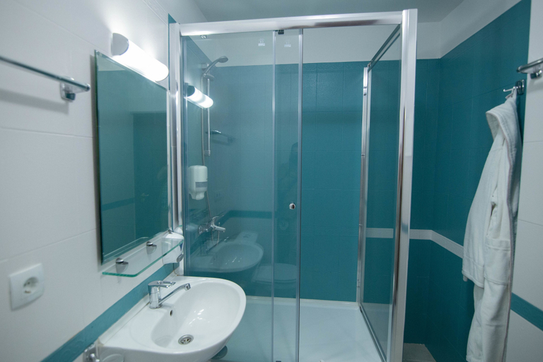Bathroom 3, Villa Natali