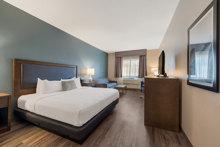 Bedroom 18
