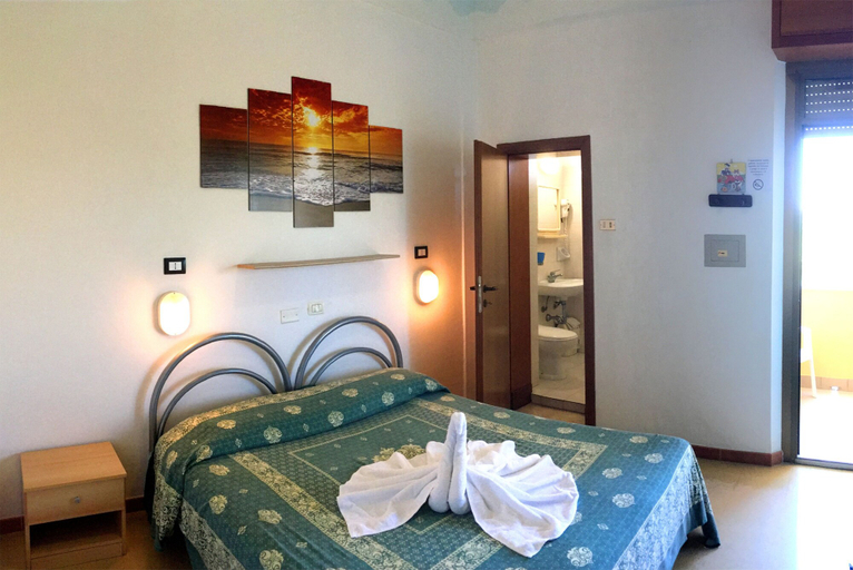 Bedroom 2, Hotel Edelweiss, Pesaro E Urbino