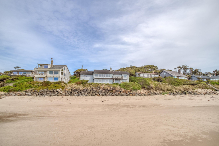 Exterior & Views, Salt Air, Lincoln