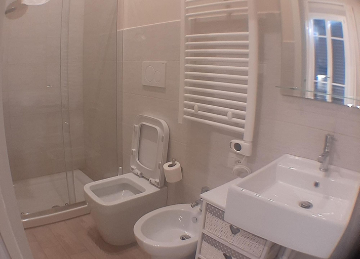 Bathroom 3, Affittacamere Stazione Empoli, Florence