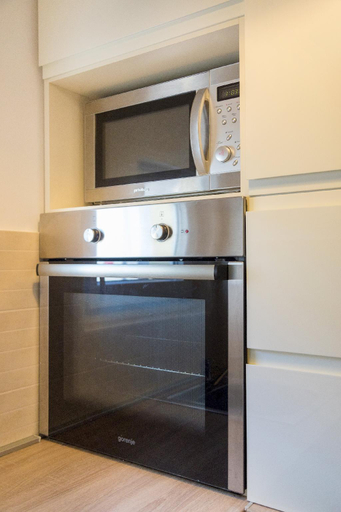 Others 4, Cute and Sunny Studio in Zagreb with Balcony & Free Parking, Zagreb