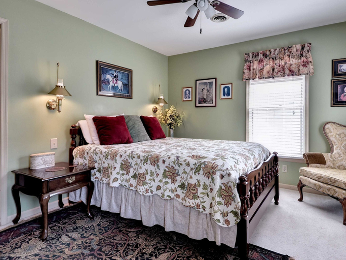 Bedroom 2, Aldrich House Bed & Breakfast, Williamsburg