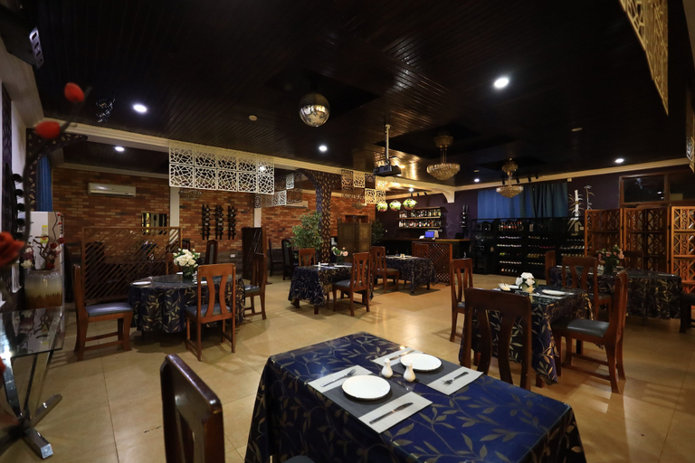 Food & Drinks, Sweet Garden Hotel, Kumasi