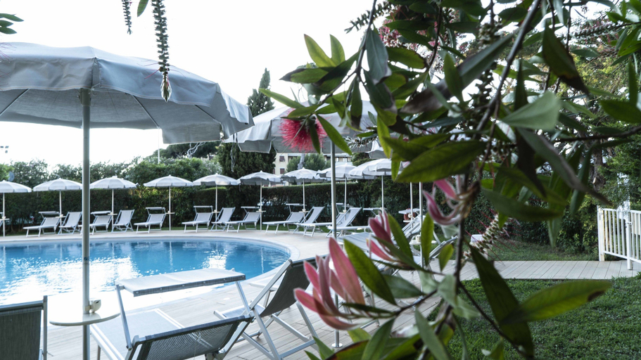 Sport & Beauty 4, Suites Marilia Apartments, Livorno