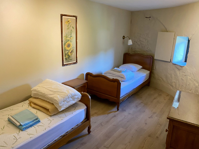 Bedroom 2, Châtelet de Barbençon, Hainaut