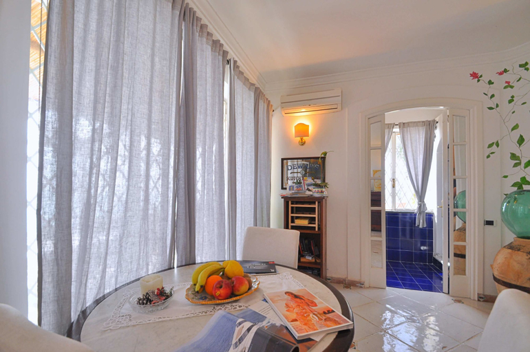 Bedroom 4, Star Fish House, Salerno