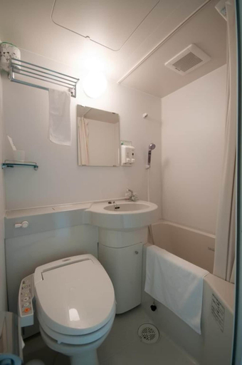 Bathroom 4, Super Hotel Kokuraeki Minamiguchi, Kitakyūshū