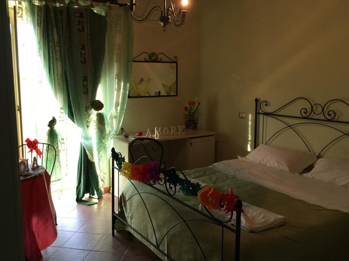 Bedroom 2, Panta Rei, Salerno