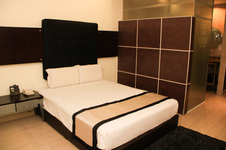 Bedroom 5, Shervinton Executive Boutique Hotel, Tawau