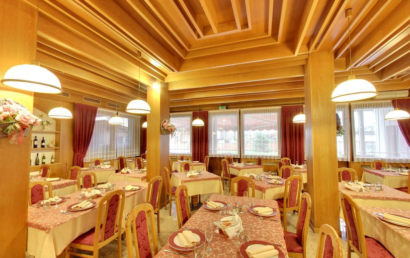Food & Drinks 5, Hotel Primiero, Trento