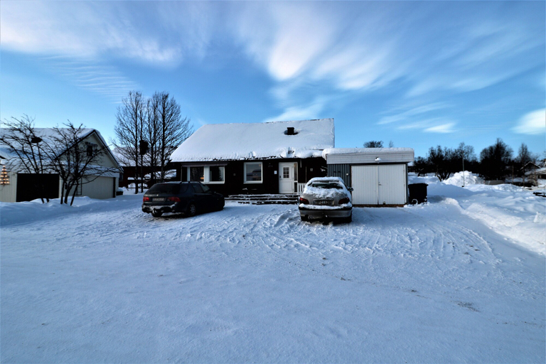 Exterior & Views 2, RIBO Apartment Arctic - Hostel, Kiruna