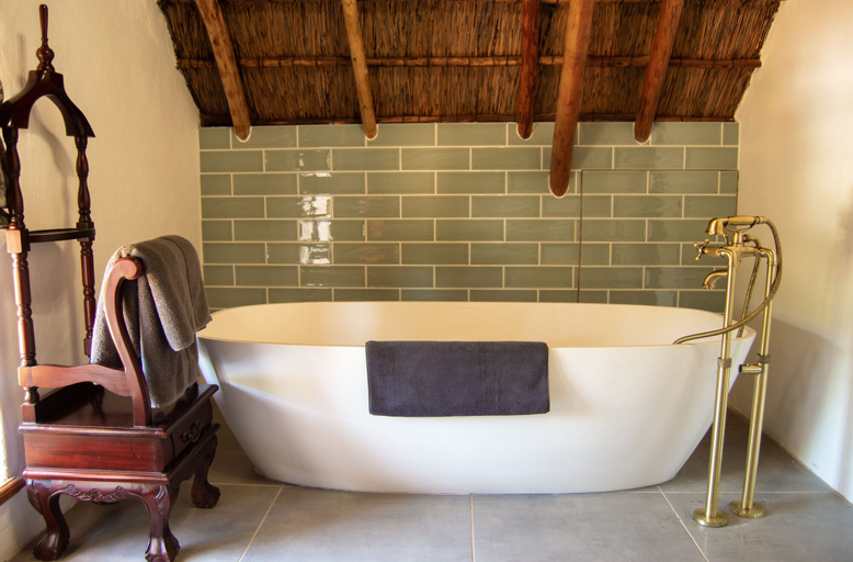 Bathroom 4, Weltevreden Estate, Cape Winelands