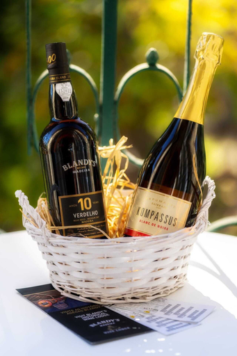 Food & Drinks, The Wine Lodges by An Island Apart, Funchal