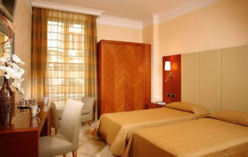 Bedroom 3, Suite Opera Rooms , Roma