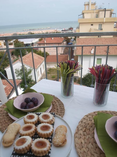 Food & Drinks 5, Residence Nautic, Rimini