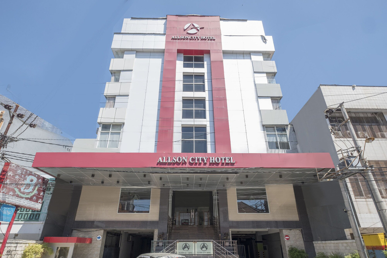Exterior & Views, OYO 1081 Allson City Hotel Makassar, Makassar