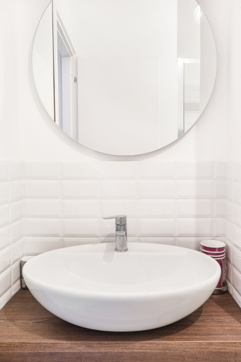 Bathroom, JOIVY Bright Apartment in De Angeli near Subway, Milano