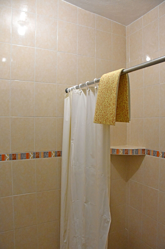 Bathroom 4, San Luis, San Cristóbal de las Casas