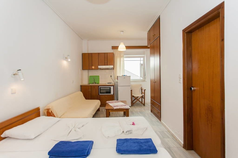 Bedroom 3, Marathakis Apartments, Crete