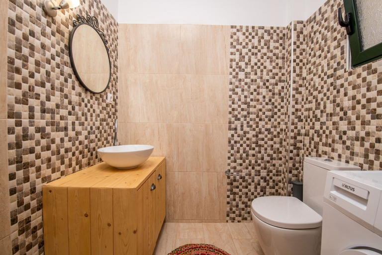 Bathroom 4, Villa Fioro, Ionian Islands