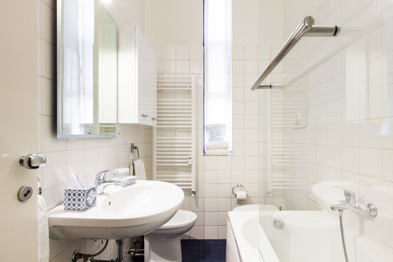 Bathroom 4, easyhomes - Majno, Milano