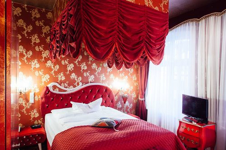 Bedroom 4, Hotel Village, Hamburg