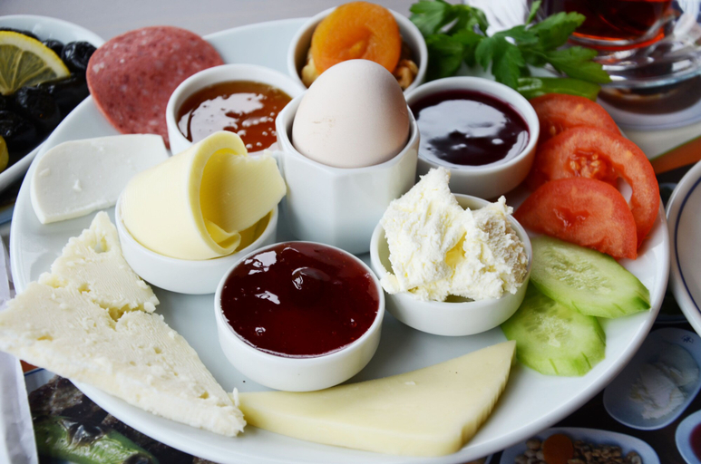Food & Drinks 5, Hotel Nevsky 111, Sankt-Peterburg gorsovet