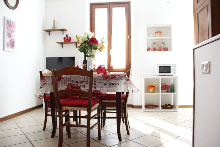 Living area, Art Apartment Bandinelli, Florence